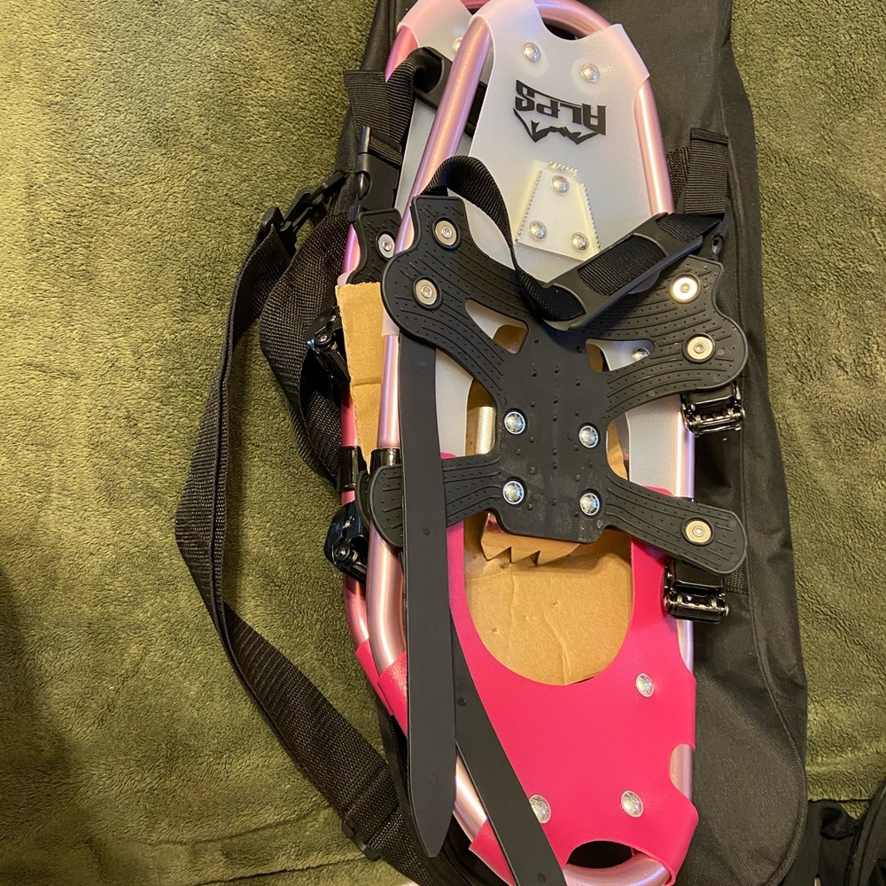 Alps Snowshoes lightweight for women